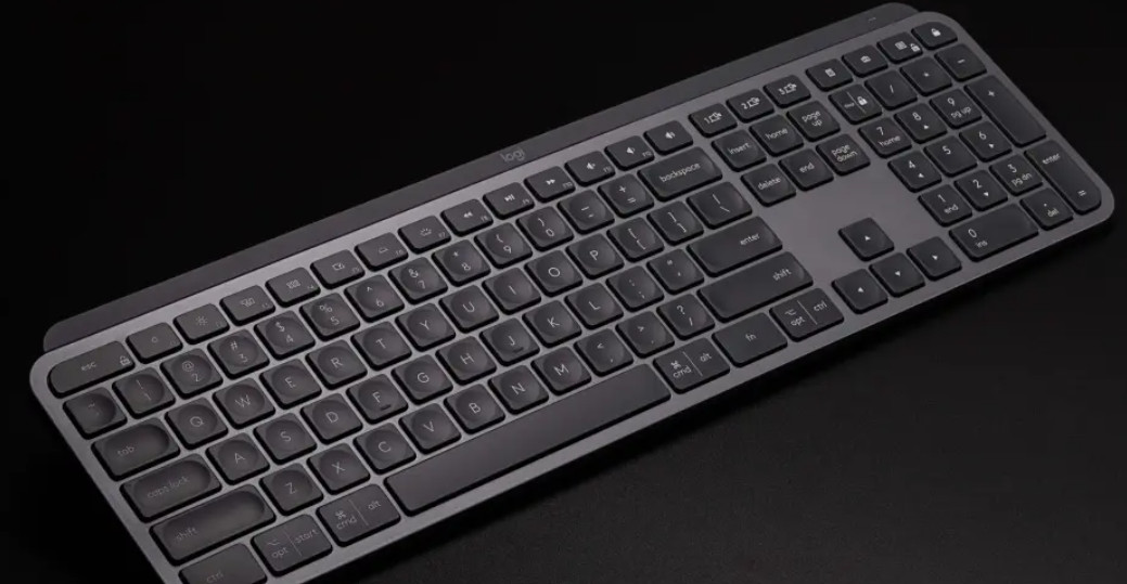 win10键盘锁住了fn，键盘的解锁方法